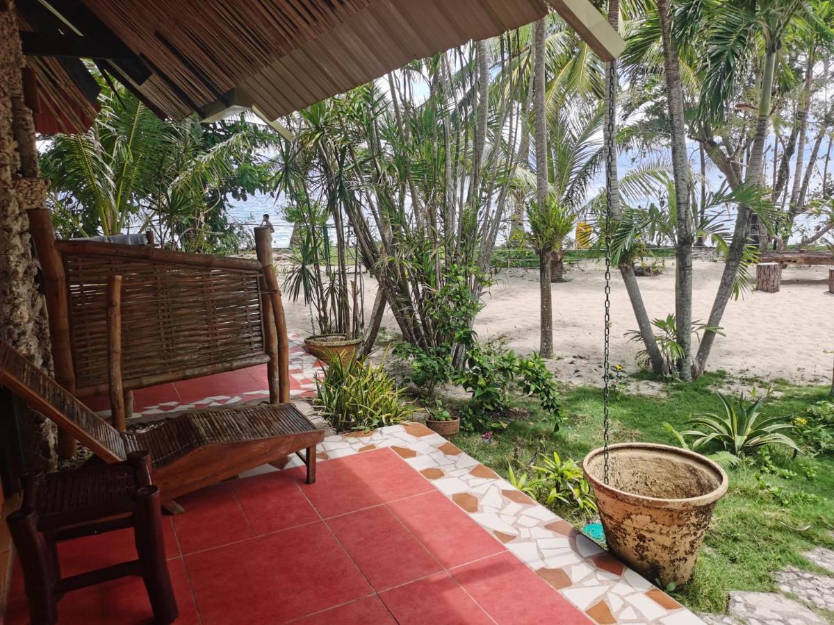Ravenala Beach Bungalows Moalboal Exteriör bild